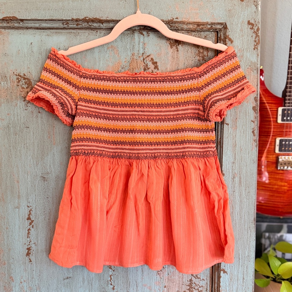 🧡 Taylor & Sage Boho Off-Shoulder Smocked Peasant Top Orange Medium